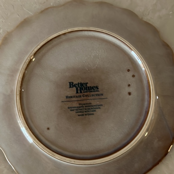 Better Home 8.5” Turkey plate. - Picture 4 of 6